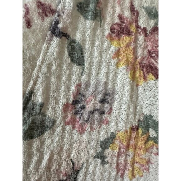 Lane Bryant women’s size 18/20 floral shirt - Picture 5 of 7